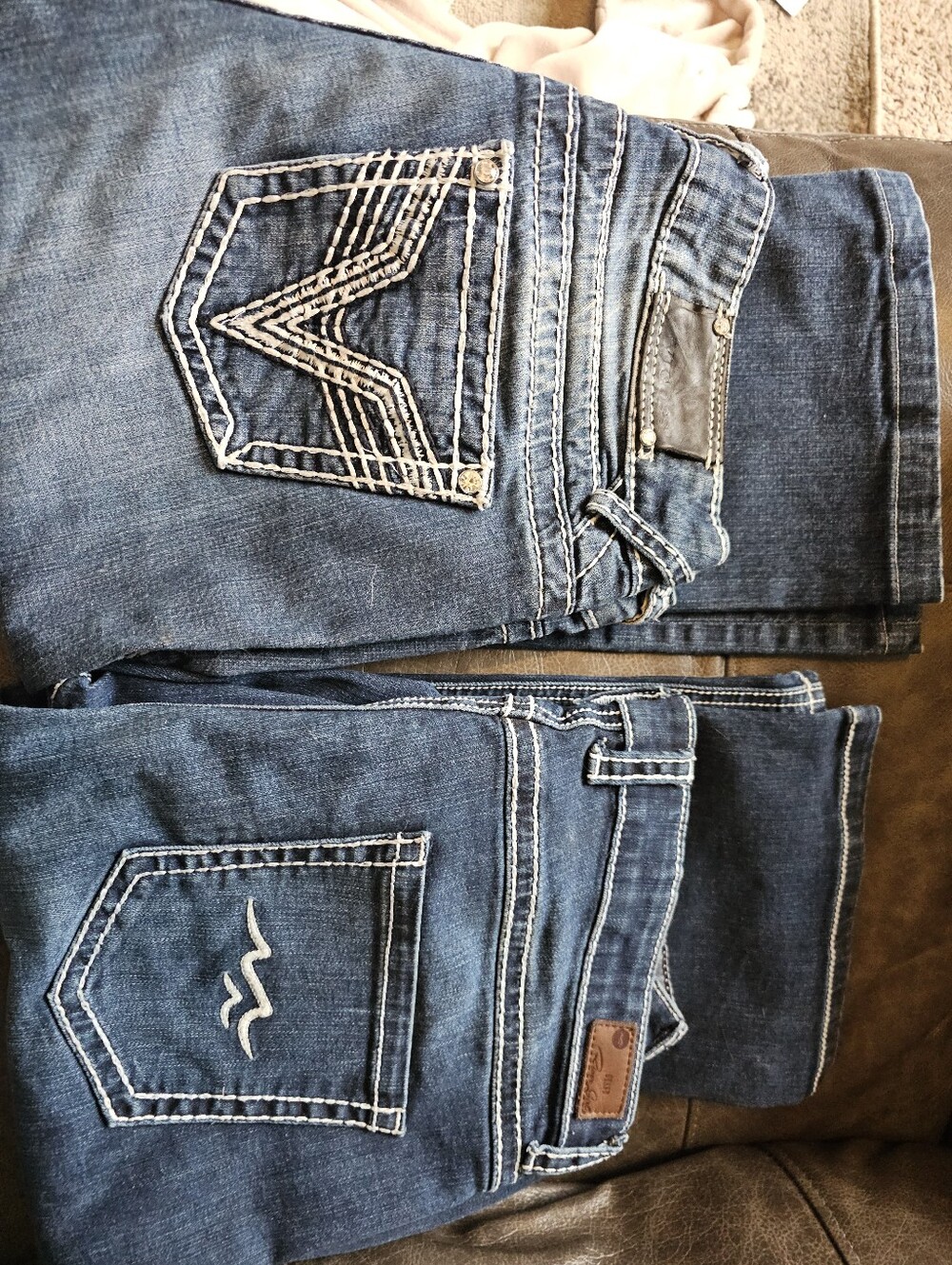2PAIR   Women’s Jeans, VIGOSS and And River GIRL With Tummy Control
